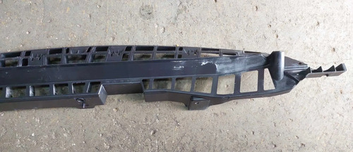 Guia Central Parachoque Traseiro Range Rover Sport 3.0 2020 - Imagem 2