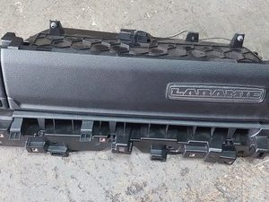 Tampa Porta Luvas Superior Dodge Ram 3500 2500 2022