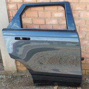Porta Traseira Direita Velar 2.0 Hìbrida 2023 Traseira Direito Cinza
