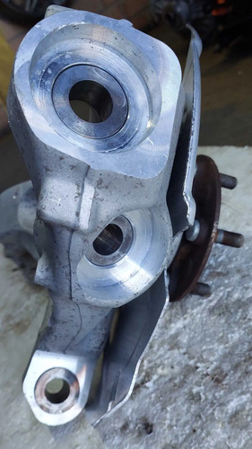 Montante Cubo Dianteiro Direito Range Rover Spt 3.0 V6 2020 - Imagem 3
