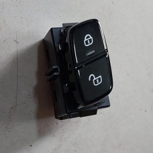 Botão Trava Porta Dianteira Esquerda Volvo Xc90 T6 2019