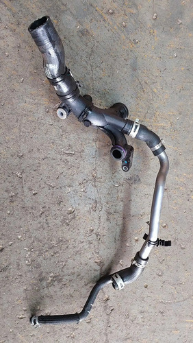 Duto Mangueira Cano Bomba Água Renault Kardian 1.0 3cc 2025 - Imagem 2