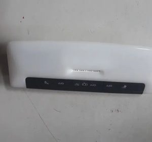 Luz De Teto Cortesia Nissan Kicks 2018