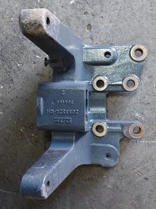 Suporte Cabine Direito Caminhão Daf Cf410 2033324