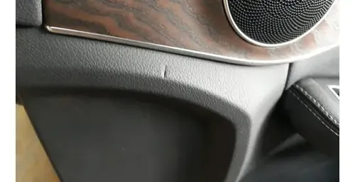 Forró De Porta Dianteiro Direito Mercedes C180 Cgi Exclusive - Imagem 4