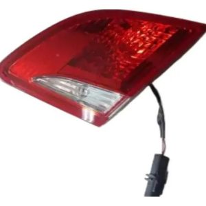 Lanterna Tampa Traseira Lado Direito Peugeot 408 2013 (cx52)