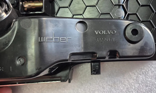 Porta Objetos Console Central Volvo Xc60 T8 Ultimate 2024 - Imagem 2