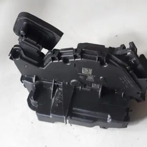 Fechadura Porta Traseira Direita Audi Q3 2021