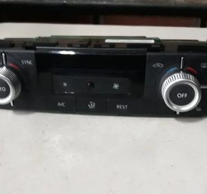 Comando Ar Condicionado Vw Touareg 3.6 V6 2017