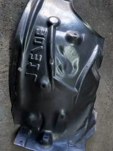 Parabarro Dianteiro Esquerdo Parte Trás Bmw 320i 2014/2017