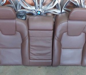 Banco Traseiro Volvo Xc60 D5 Momentum 2020 Marron