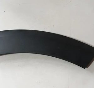 Moldura Parachoque Dianteiro Direito Spacecross 5z0 805 584