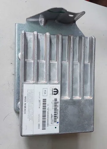Módulo Som Dodge Ram Laramie 2500 2023/2024 68549077ab Prata