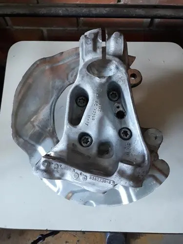 Montante Cubo Dianteiro Direito Bmw 320i 2015/2016