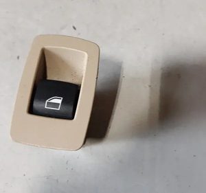 Botão Vidro Elétrico Traseiro Direito Bmw 320i 2014/2015