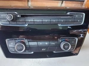 Botão Rádio Comando Ar Condicionado Bmw X2 1.5 3cc 2021