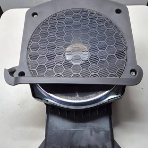 Alto Falante Sub Assoalho Esquerdo Bmw X4 M 2019/2023 Preto