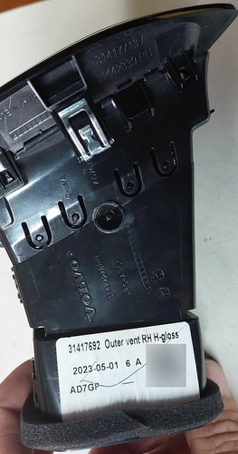 Difusor Ar Lado Direito Volvo Xc60 T8 Hìbrida 2024 - Imagem 5