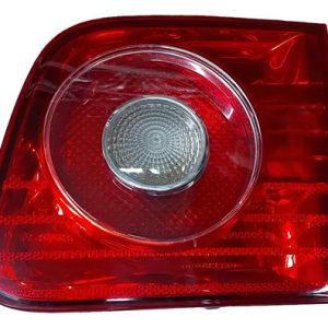 Lanterna Tampa Direita Vw Polo Sedan 2011