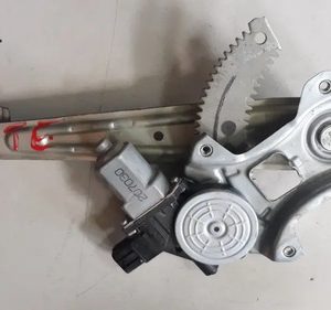 Máquina De Vidro Traseira Esquerda Outlander 2012/2013