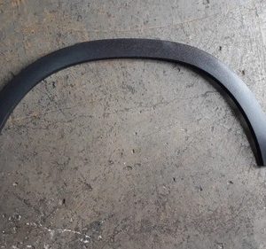Moldura Paralama Traseira Esquerda Mercedes Gla200 2018