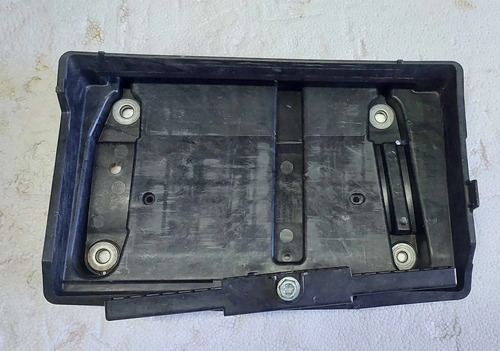 Base Caixa Bateria Mercedes Glc250 2017/2018