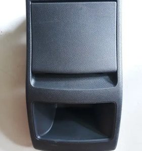 Moldura Console Cinzero Traseiro Mercedes Gla200 2018