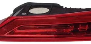 Lanterna Tampa Lado Esquerdo Volvo Xc60 2020/2024 Esquerdo Vermelho