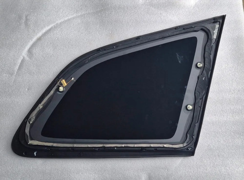 Vidro Fixo Traseiro Esquerdo Volvo Xc60 T8 Ultimate 2024 - Imagem 5