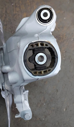 Montante Cubo Traseiro Esquerdo Volvo Xc60 D5 2020 - Imagem 3
