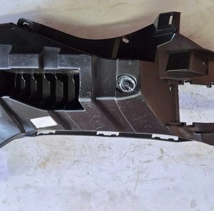 Guia Suporte Parachoque Dianteiro Direito Bmw X4 Competition