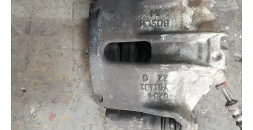 Pinça De Freio Dianteira Esquerda Peugeot 208 1.2 3cc 2017 - Imagem 3