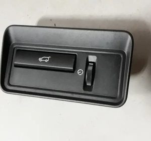 Botão Interruptor Porta Malas Land Rover Evoque 2013
