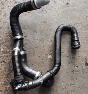 Mangueira Água Radiador Discovery Sport 2.0 Gas Hj328260bc
