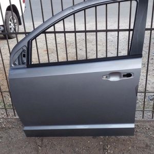 Porta Dianteira Esquerda Dodge Journey 2014/2015 Dianteira Esquerdo Prateado