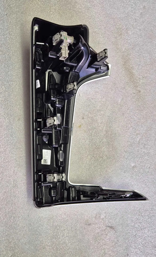 Acabamento Painel Do Difusor Ar Esquerdo Bmw X2 M35i 2025 - Imagem 4
