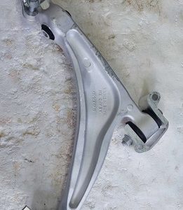 Balança Bandeja Dianteira Direita Volvo Xc60 T8 2023/2024