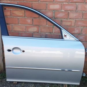 Porta Dianteira Direita Azera 3.3 V6 2010/2011 Dianteira Direito Prata
