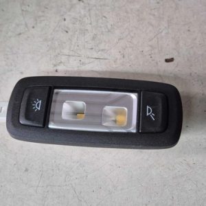 Luz Teto Cortesia Lateral Direita Bmw X3 X4 2019/2020
