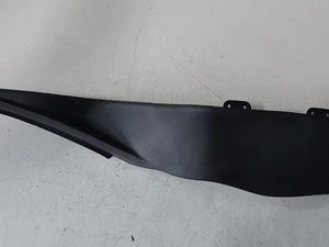 Acabamento Churrasqueira Lado Direito Volvo Xc90 T6 2019