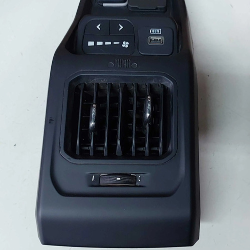 Moldura Difusor Ar Usb Tomada 127v 12v Jeep Commander 2022 - Imagem 3