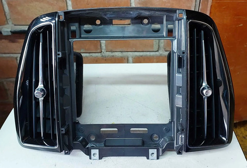 Moldura Multimidia Difusor Ar Volvo Xc60 2020