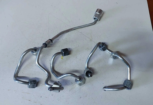 Cano Bico Injetor Volvo Xc60 Diesel 2020