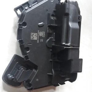 Fechadura Porta Dianteira Direita Audi Q3 1.4 Tfsi 2021