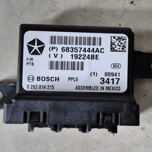 Módulo  Sensor Estacionamento Jeep Grand Cherokee 2018 Cinza