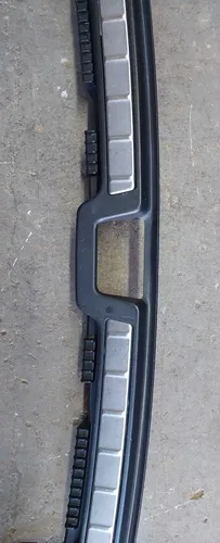 Acabamento Soleira Painel Traseiro Volvo Xc60 2020 Preto - Imagem 4