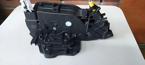 Fechadura Porta Traseira Direita Bmw 320i G20 2020/2022 - Imagem 4