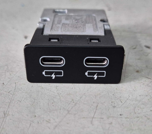 Tomada Usb Bmw X4 M30i 2023 871193803 Cinza - Imagem 4