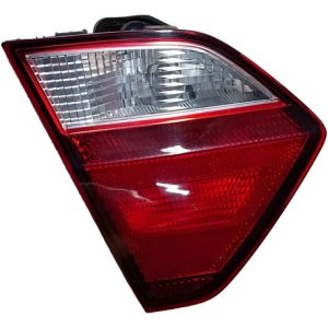Lanterna Tampa Traseira Esquerda Vw/ Voyage 2013 Esquerdo/motorista Vermelho E Transparente