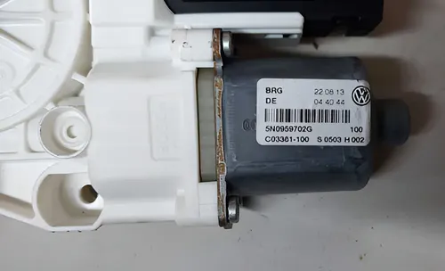 Motor Vidro Elétrico Módulo Dianteiro Direito Tiguan 2014 - Imagem 4